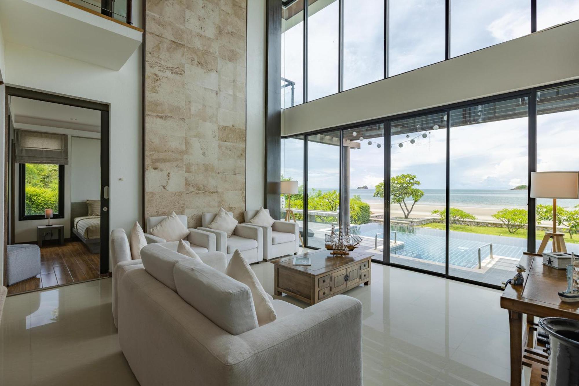 Beachfront Modern 4 Bedroom Pool Villa - Rv Хуа Хин Экстерьер фото