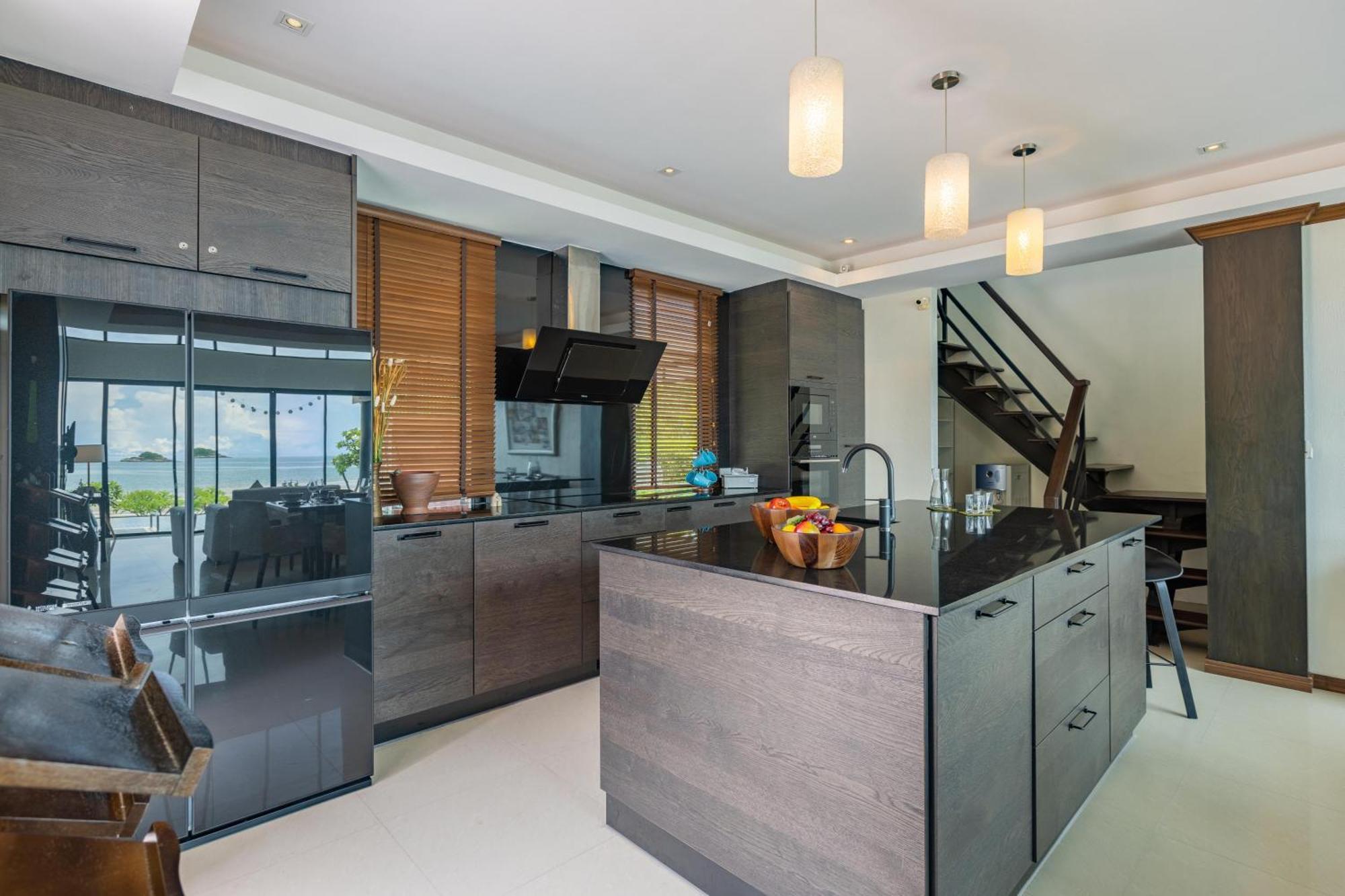 Beachfront Modern 4 Bedroom Pool Villa - Rv Хуа Хин Экстерьер фото