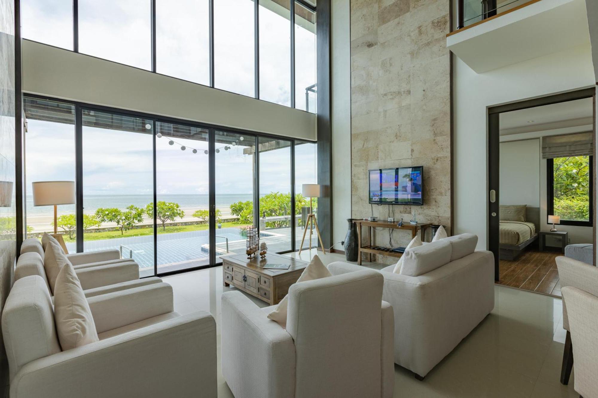 Beachfront Modern 4 Bedroom Pool Villa - Rv Хуа Хин Экстерьер фото